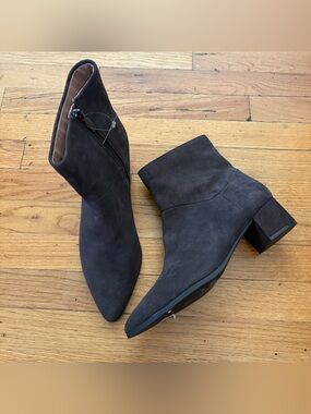 Blondo Waterproof Suede Ankle Boots Brown Block Heel Side Zip Size 11